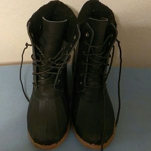 Skechers insulated boots